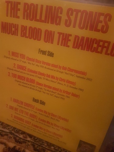 Rolling stones too much - stones,